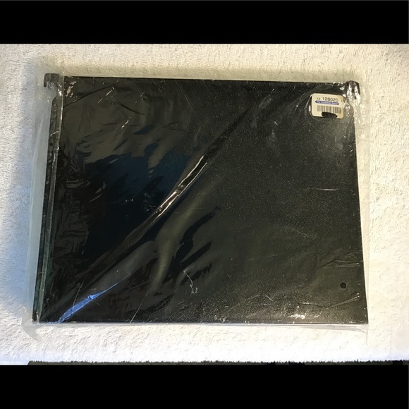 NEW Expandable hanging file 13 pockets 12”x 9 1/2” - Picture 2 of 3